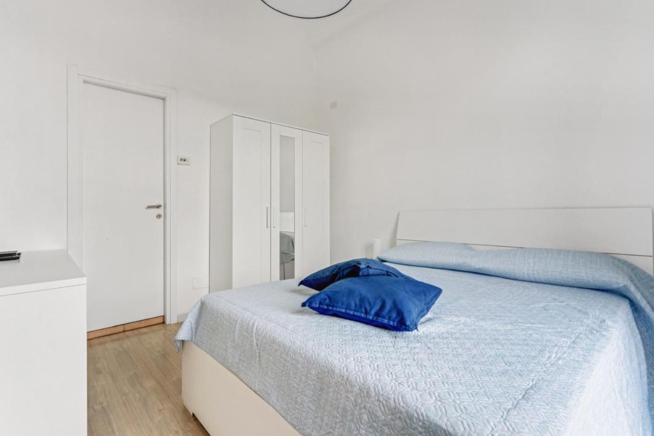 Mo1 - Wonderful Apartment With Terrace - Milano Exteriör bild